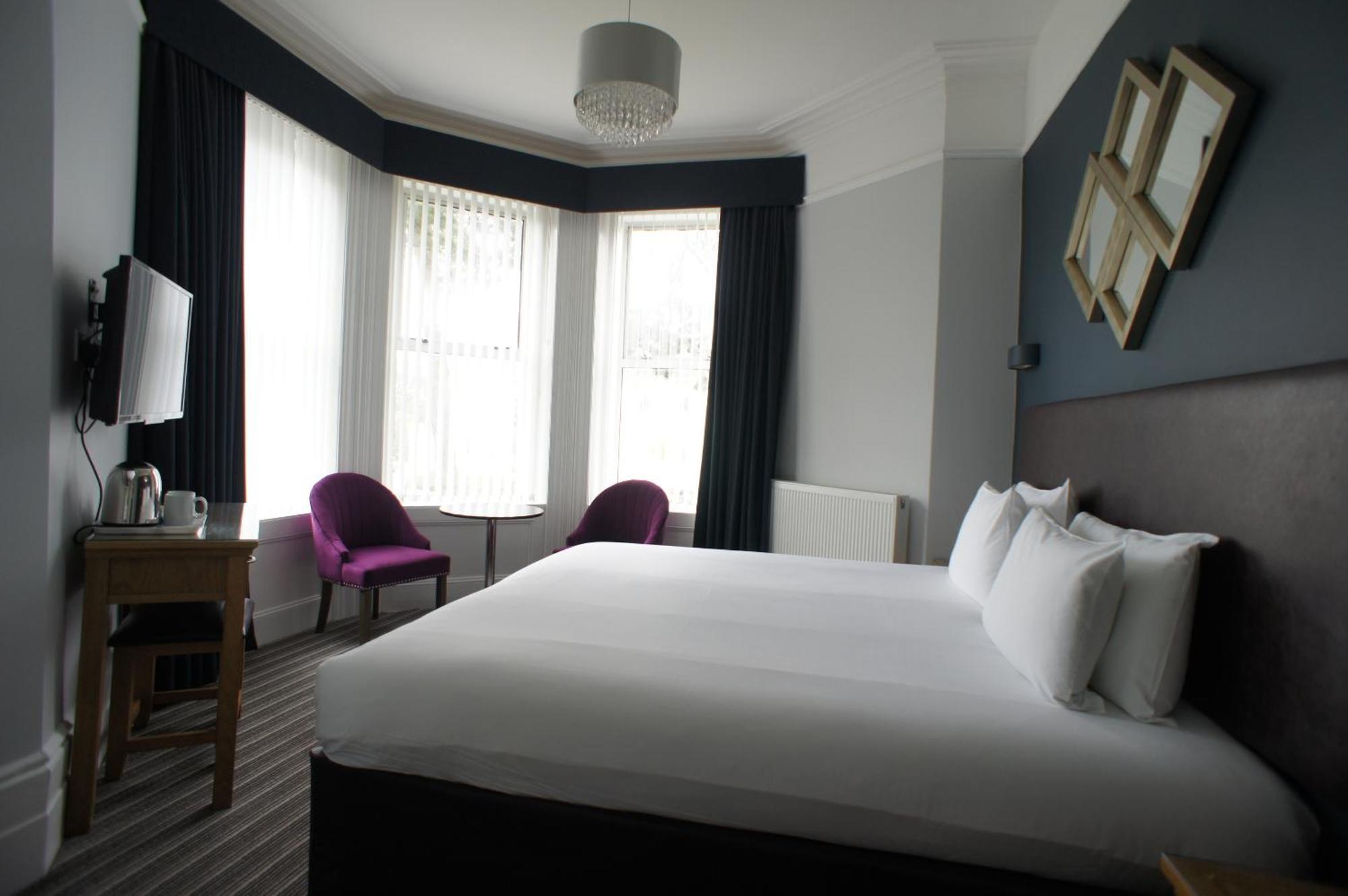 Applewood Hotel Bournemouth Exterior photo