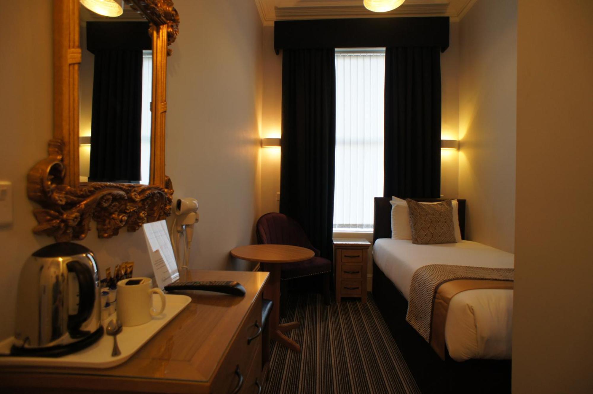 Applewood Hotel Bournemouth Room photo