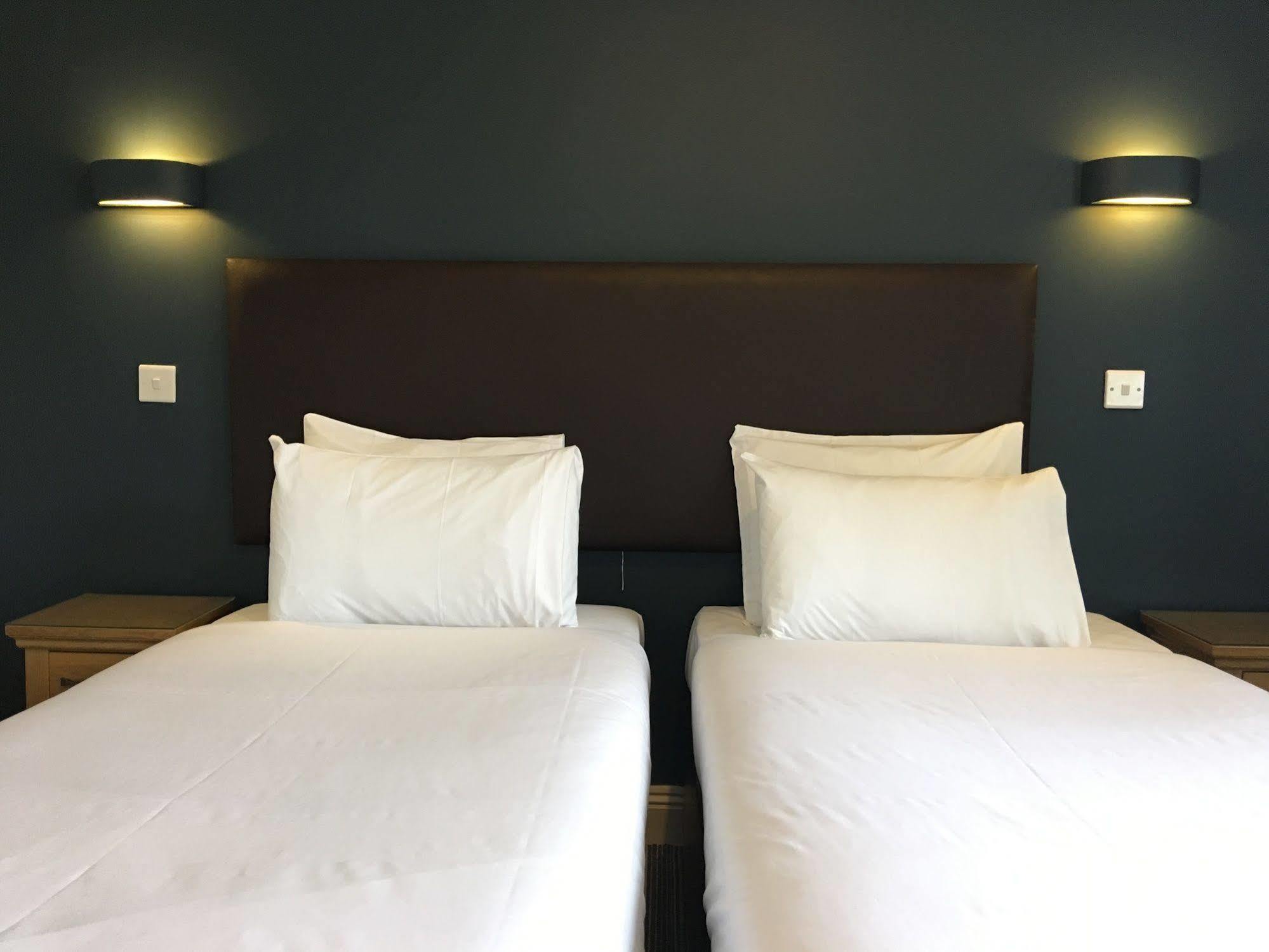 Applewood Hotel Bournemouth Exterior photo